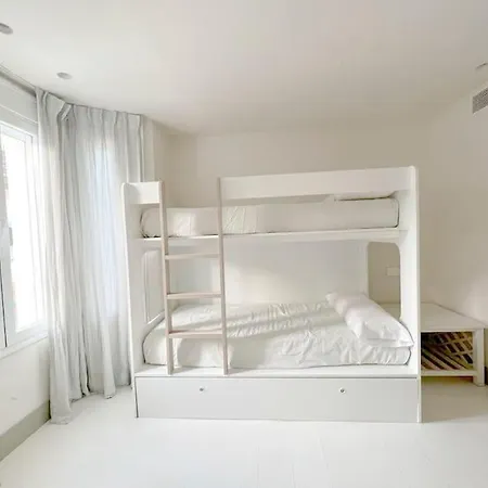 Furia Beach House *